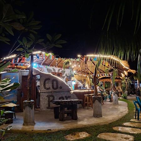 Eco Trekking Lodge, Bar & Jungle Tour'S Bukit Lawang Bagian luar foto
