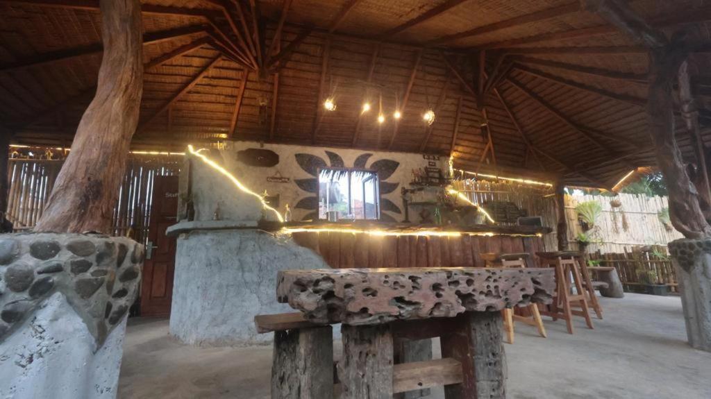 Eco Trekking Lodge, Bar & Jungle Tour'S Bukit Lawang Bagian luar foto