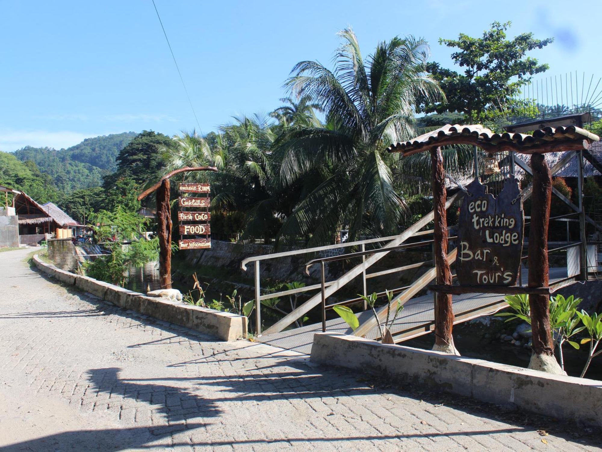 Eco Trekking Lodge, Bar & Jungle Tour'S Bukit Lawang Bagian luar foto